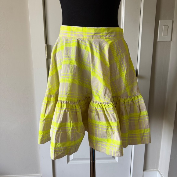 H&M Dresses & Skirts - H&M Neon Yellow Plaid Tiered Ruffle Mini Skirt Flared Check Pockets Size 8